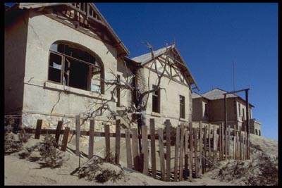 Verfallene Häuser in Kolmanskoppe - Namibia