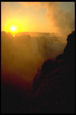 Sonnenuntergang - Victoria Falls - Zimbabwe