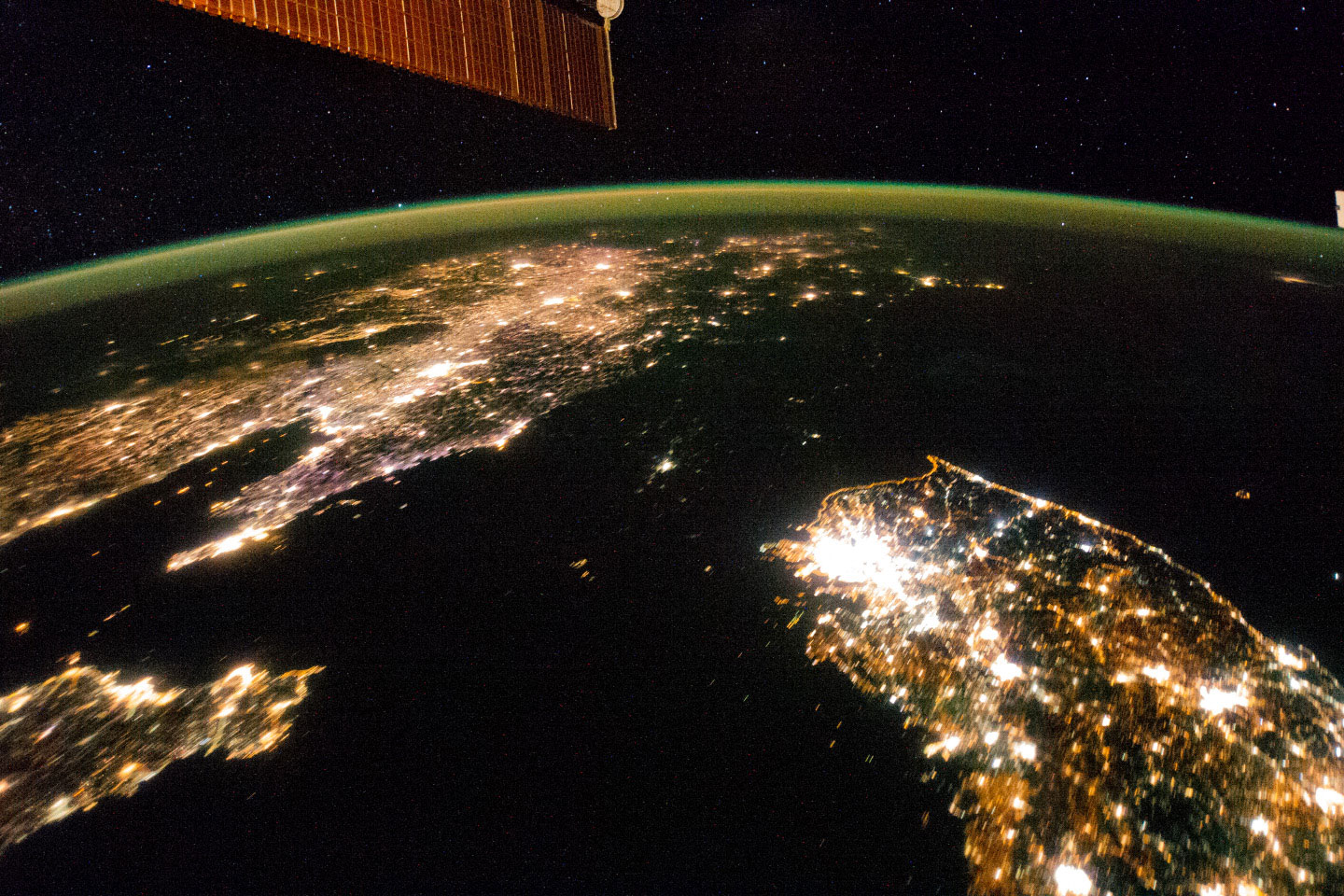 Korea bei Nacht