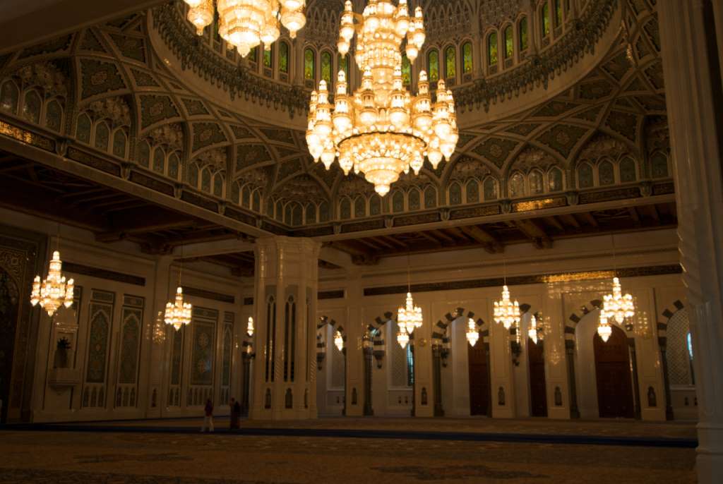 Innenraum der Sultan Qaboos Moschee - Oman