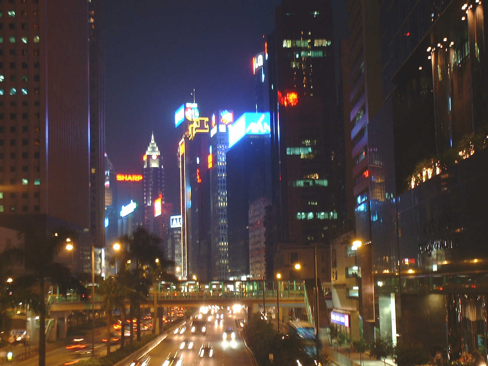 befahrene Straße - Hongkong Island - China